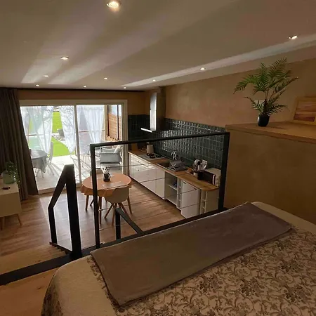Padrosa Mini Loft 4 Apartment *
